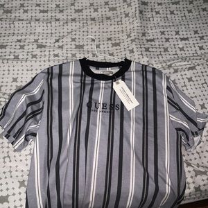 GUESS grey stripped T-shirt